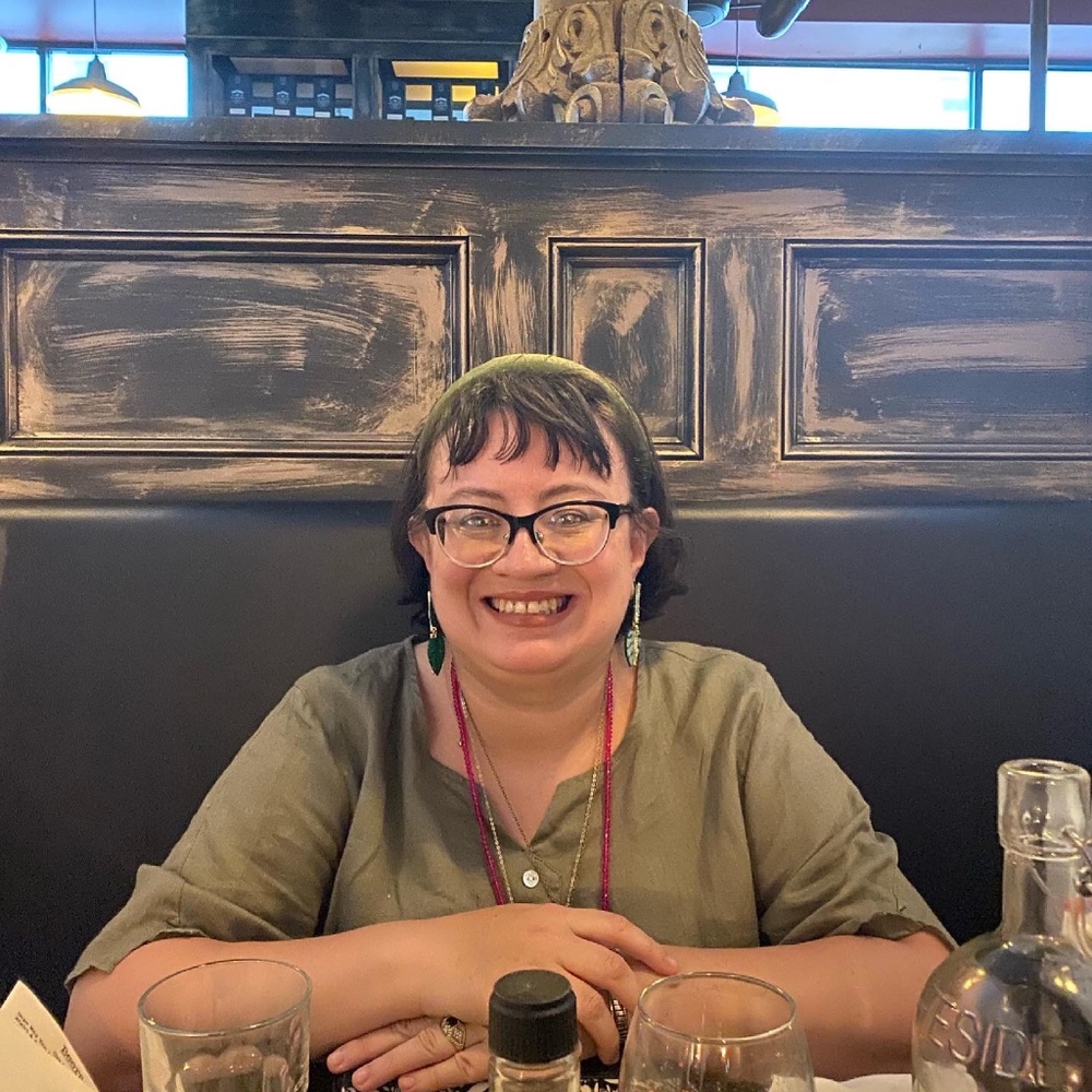 Meet your Posher, Emily